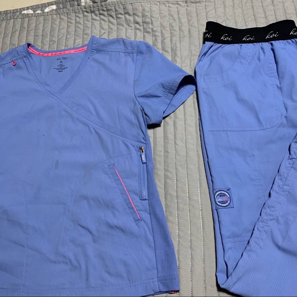 Scrub Set